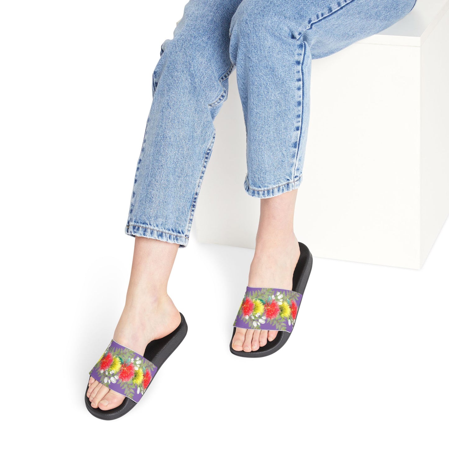 Sandals Assorted Lehua Blossom Design