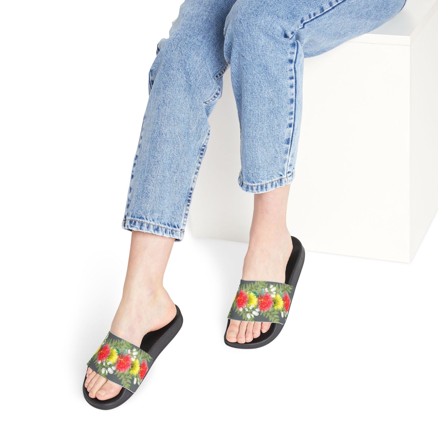 Sandals Assorted Lehua Blossom Design